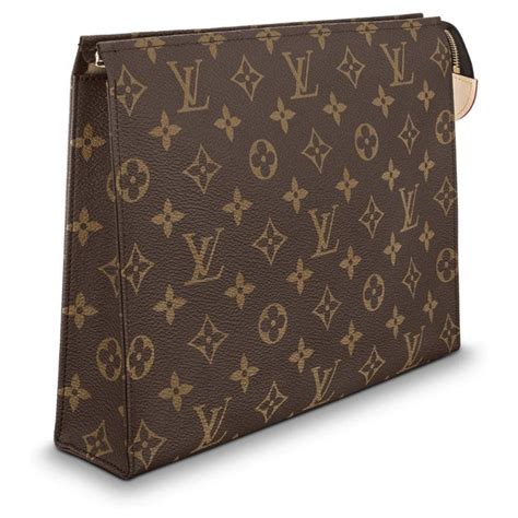 louis vuitton toilette trousse francais|Trousse de toilette de luxe .